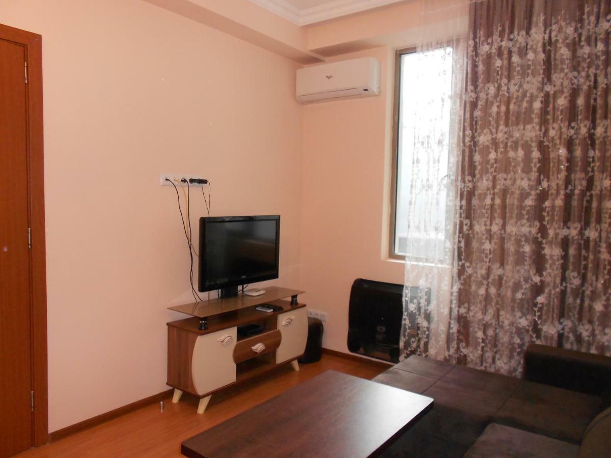 Two Bedroom Apartment Subtropic City Batumi Esterno foto