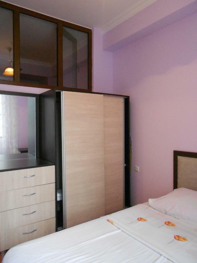 Two Bedroom Apartment Subtropic City Batumi Esterno foto
